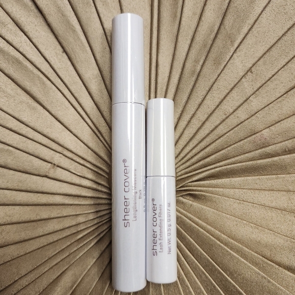 Sheer Cover Black Lengthening Mascara + Lash Extending Fibers Set In Full Size - Picture 2 of 9